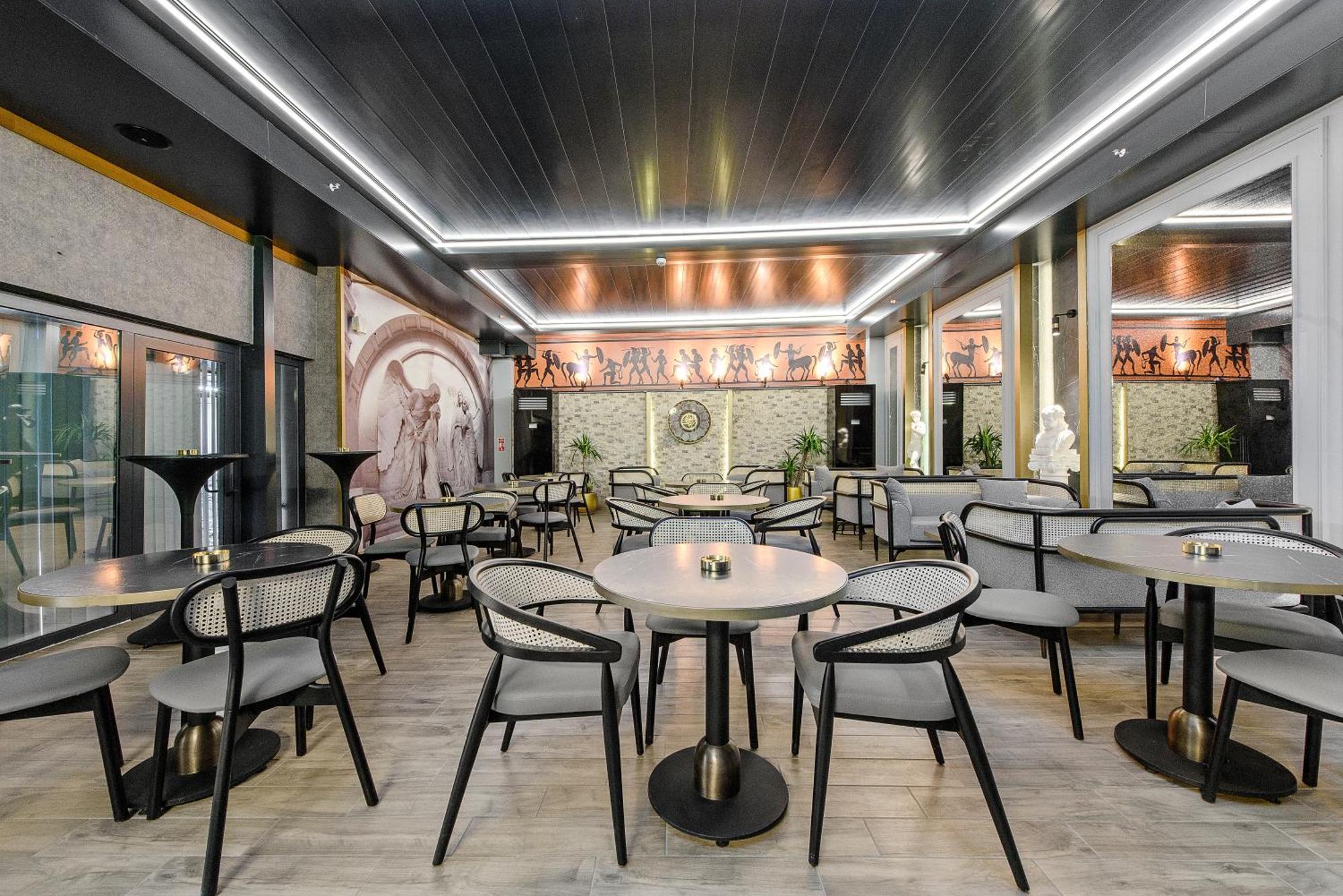 Hotel Ibos 4*